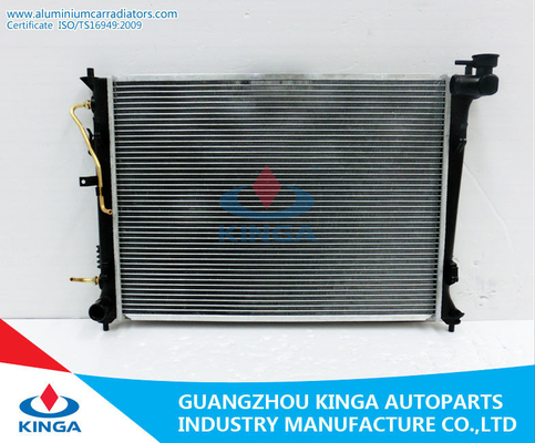 Китай НА OEM 25310-1X000 KIA FORTE'07 радиатора Hyundai пластичного бака алюминиевом поставщик